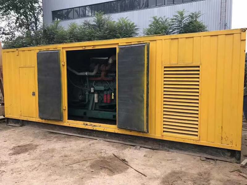 花垣柴油发电机组滤清器内充满机油但压力不足如何进行故障排查？