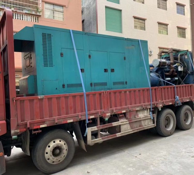 花垣如何在不同负载率下确保 400KW 柴油发电机组的正常运行？
